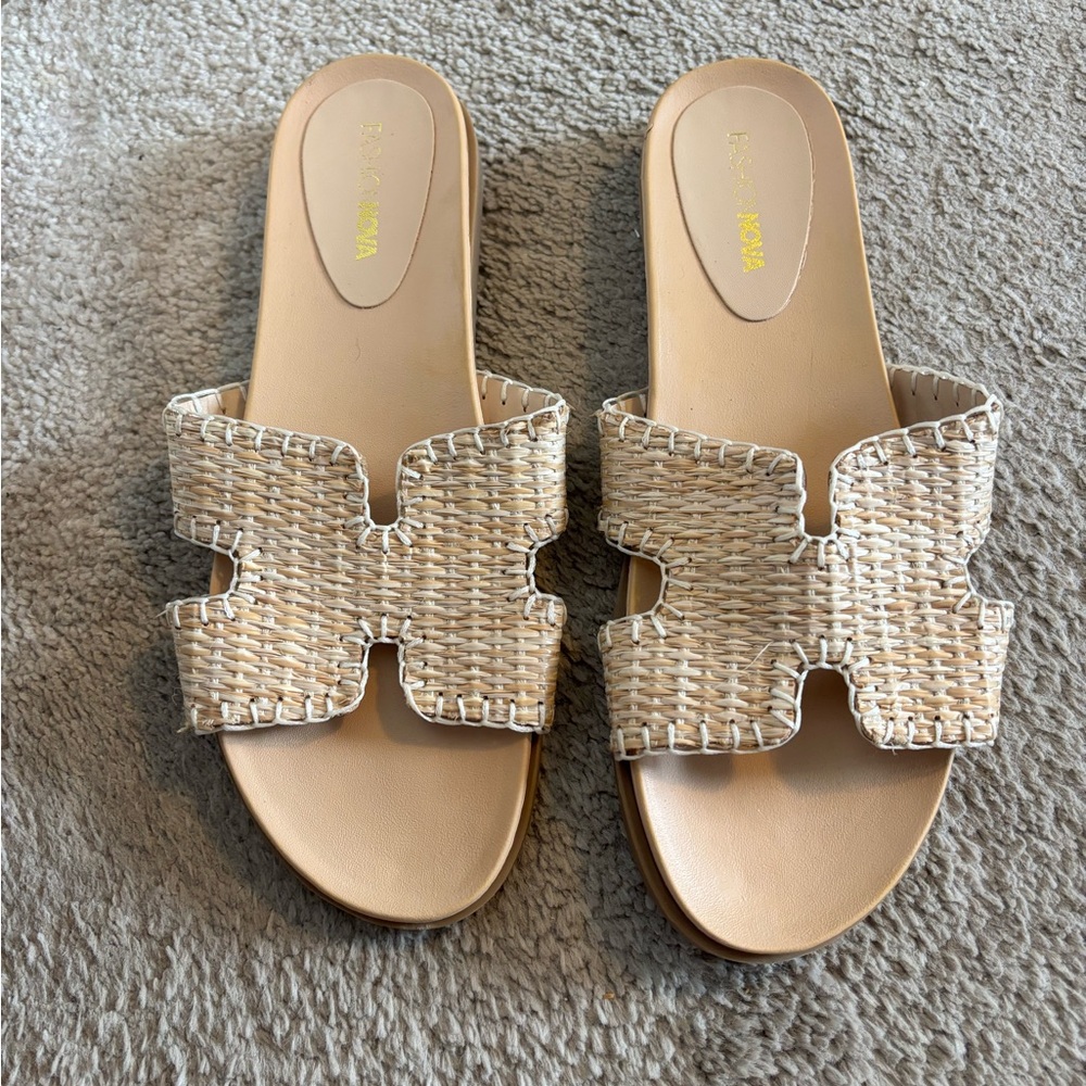 Fashion Nova Cream Woven Slide Sandals